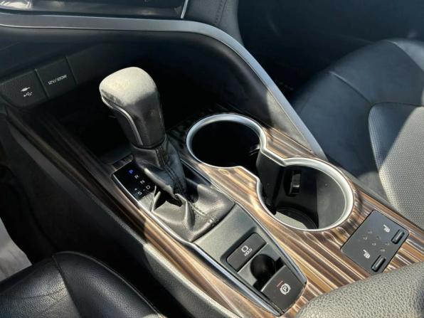 Toyota Camry VIII (XV70) с пробегом 2020 года, цена 2 490 000 рублей, 285177 км, седан, Автокод Объявления