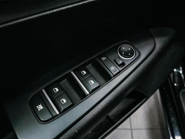 Kia Cerato IV Рестайлинг с пробегом 2021 года, цена 1 768 000 рублей, 43943 км, седан, Автокод Объявления