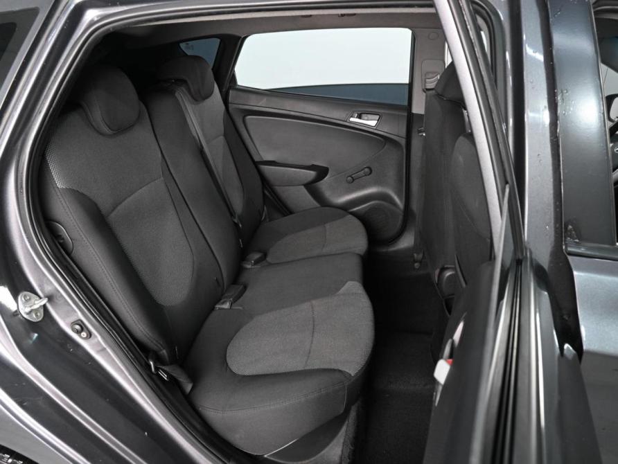 Hyundai Solaris I Ростов-на-Дону  - изображение 7