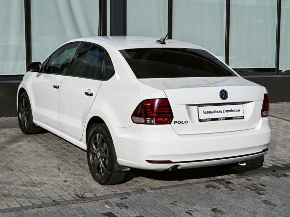 Volkswagen Polo V Рестайлинг с пробегом 2019 года, цена 1 099 000 рублей, 89788 км, седан, Автокод Объявления
