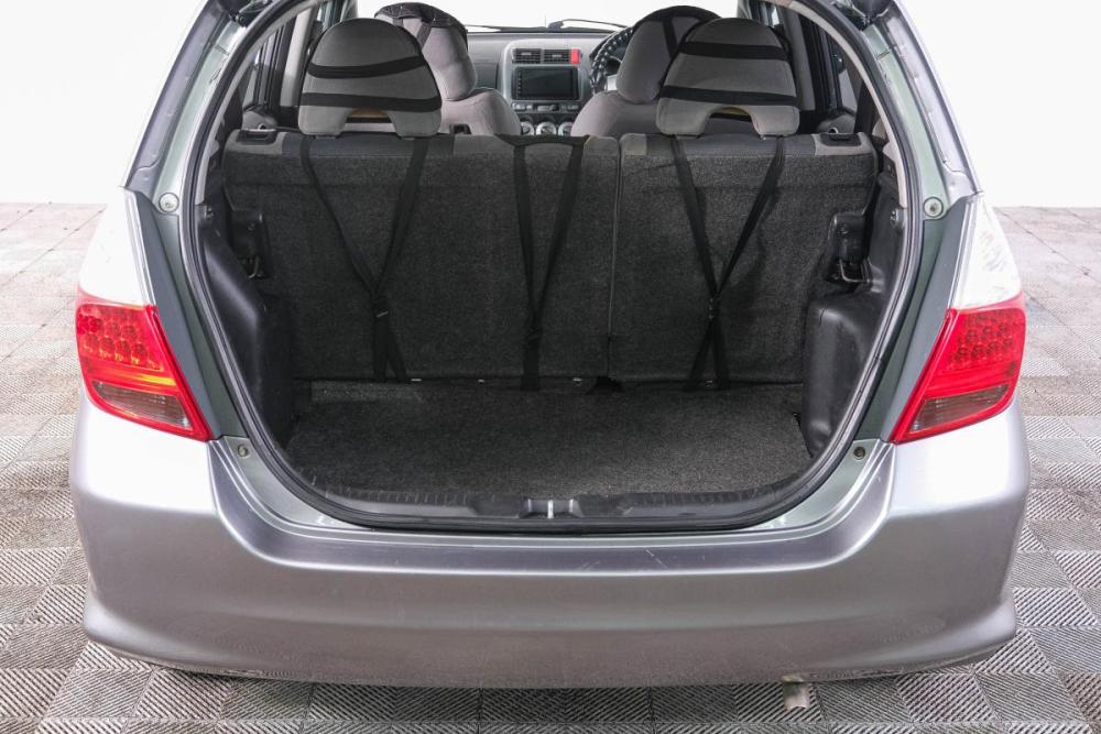 Honda Fit I Кемерово  - изображение 8