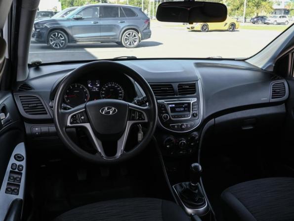 Hyundai Solaris I Рестайлинг с пробегом 2014 года, цена 859 000 рублей, 174574 км, хэтчбек, Автокод Объявления