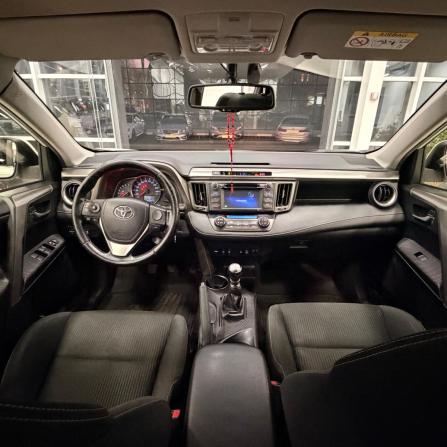 Toyota RAV4 IV (XA40) с пробегом 2015 года, цена 1 699 000 рублей, 182876 км, внедорожник, Автокод Объявления