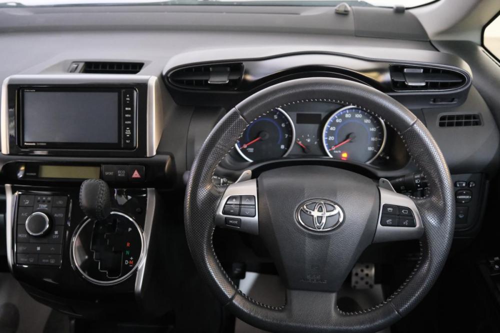 Toyota Wish II Рестайлинг Омск  - изображение 12