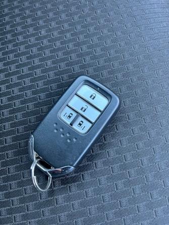 Honda Stepwgn V Рестайлинг с пробегом 2020 года, цена 2 450 000 рублей, 76667 км, минивэн, Автокод Объявления