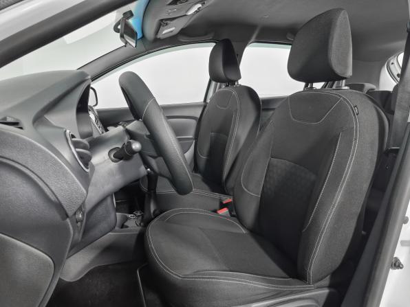 Renault Sandero II с пробегом 2016 года, цена 794 000 рублей, 161429 км, хэтчбек, Автокод Объявления