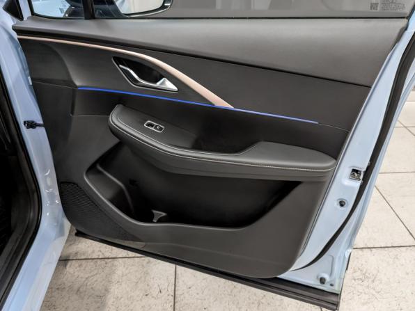 Omoda C5 I с пробегом 2024 года, цена 1 725 000 рублей, 41670 км, внедорожник, Автокод Объявления