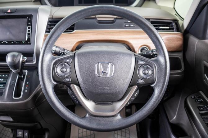 Honda Freed II Рестайлинг с пробегом 2020 года, цена 1 849 000 рублей, 116820 км, компактвэн, Автокод Объявления