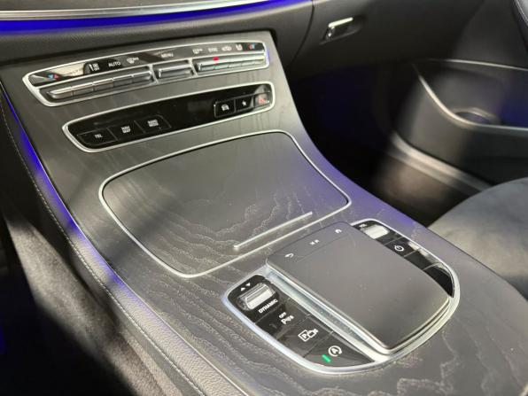Mercedes-Benz E-Класс V (W213 S213 C238) Рестайлинг с пробегом 2021 года, цена 4 190 000 рублей, 97683 км, седан, Автокод Объявления