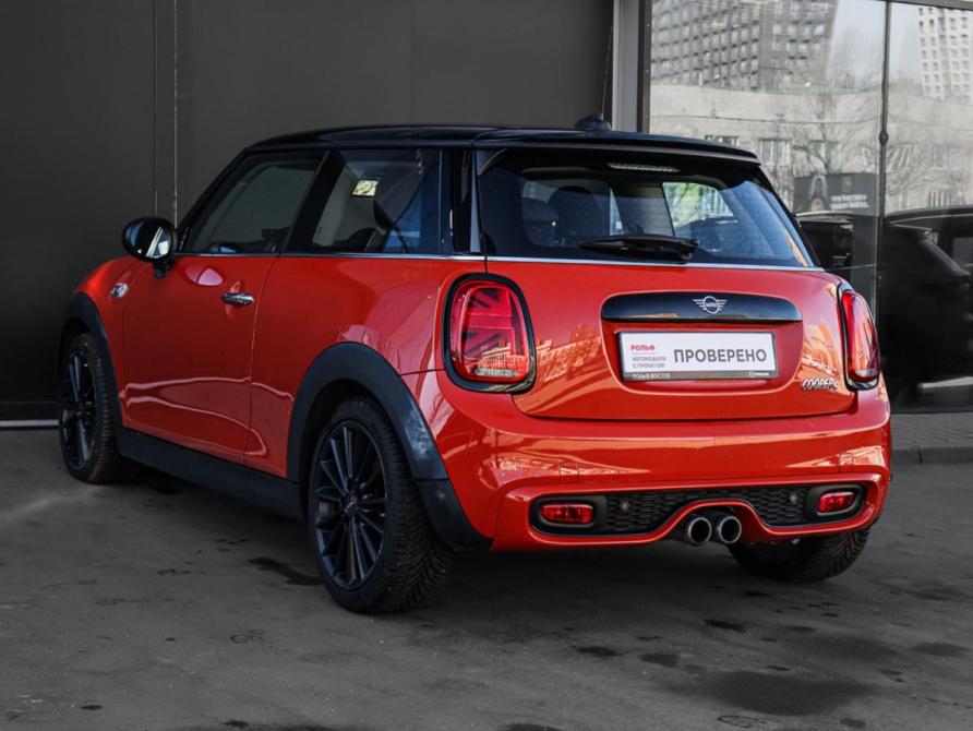 Mini Hatch III (F55/F56) Рестайлинг Москва  - изображение 6