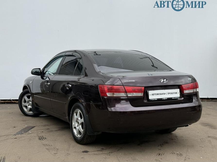 Hyundai Sonata V (NF) Москва  - изображение 7