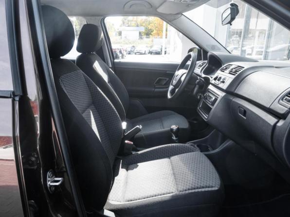 Skoda Fabia II Рестайлинг с пробегом 2010 года, цена 420 000 рублей, 275637 км, хэтчбек, Автокод Объявления