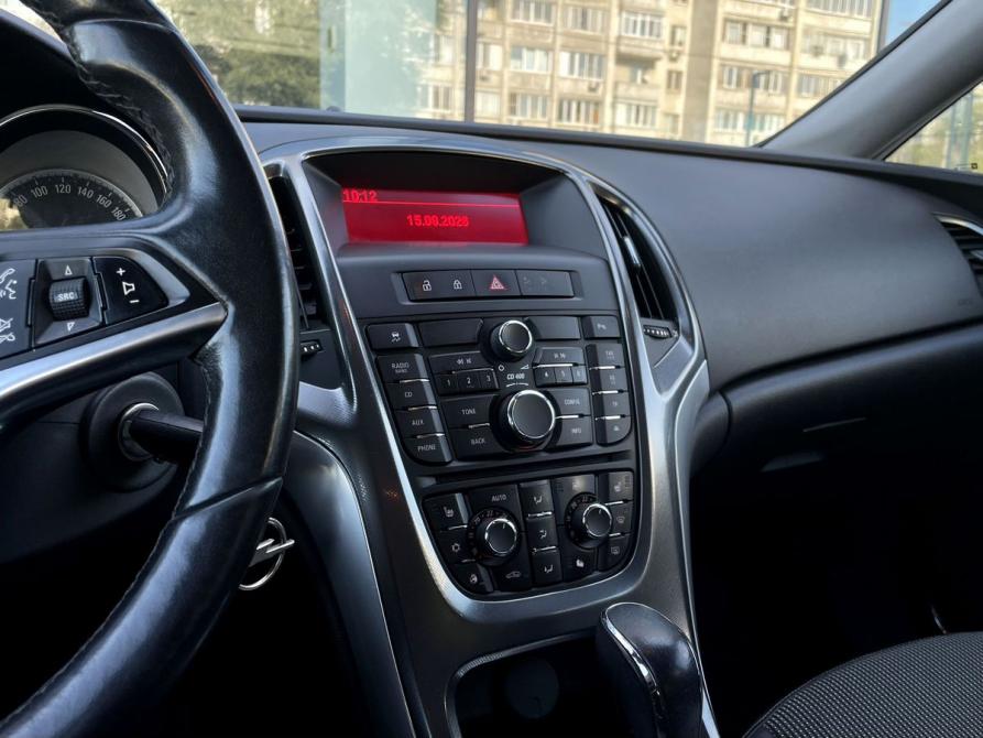 Opel Astra J Самара  - изображение 12