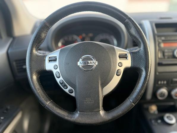 Nissan X-Trail II Рестайлинг с пробегом 2012 года, цена 1 040 000 рублей, 212276 км, внедорожник, Автокод Объявления