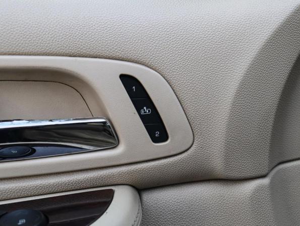 Cadillac Escalade III с пробегом 2007 года, цена 1 250 000 рублей, 369612 км, внедорожник, Автокод Объявления