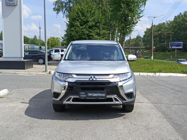 Mitsubishi Outlander III Рестайлинг 3 с пробегом 2020 года, цена 2 340 000 рублей, 133429 км, внедорожник, Автокод Объявления