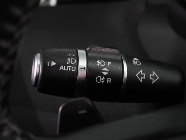 Land Rover Range Rover Evoque I с пробегом 2013 года, цена 1 499 000 рублей, 206141 км, внедорожник, Автокод Объявления