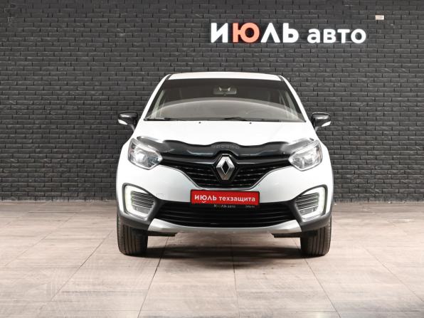 Renault Kaptur I с пробегом 2017 года, цена 1 190 000 рублей, 254264 км, внедорожник, Автокод Объявления