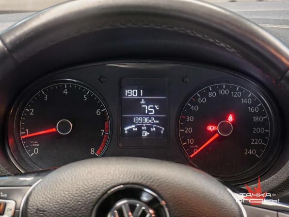 Volkswagen Polo V Рестайлинг с пробегом 2018 года, цена 1 248 000 рублей, 139000 км, седан, Автокод Объявления