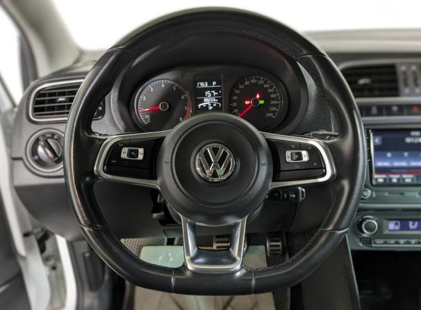 Volkswagen Polo V Рестайлинг с пробегом 2018 года, цена 1 245 500 рублей, 88000 км, седан, Автокод Объявления