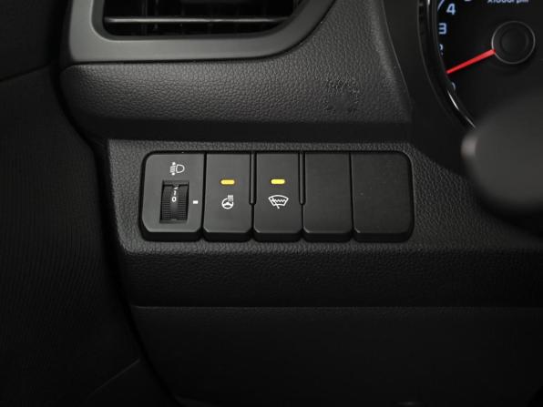 Kia Rio III Рестайлинг с пробегом 2017 года, цена 1 490 000 рублей, 79450 км, седан, Автокод Объявления