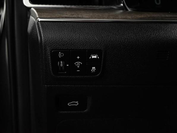 Kia K5 III с пробегом 2020 года, цена 2 575 000 рублей, 37623 км, седан, Автокод Объявления