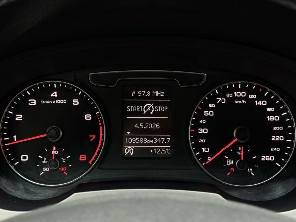 Audi Q3 I (8U) Рестайлинг с пробегом 2015 года, цена 1 799 000 рублей, 109500 км, внедорожник, Автокод Объявления