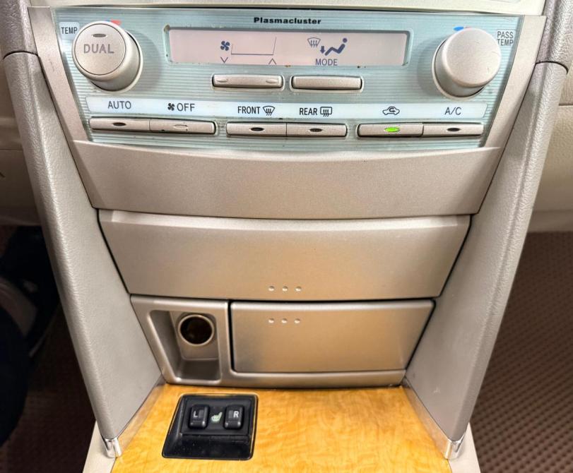 Toyota Camry VI (XV40) Тюмень  - изображение 12