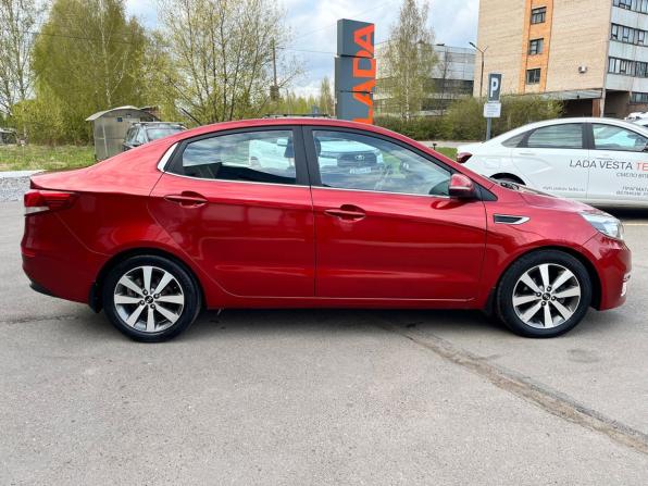 Kia Rio III Рестайлинг с пробегом 2016 года, цена 1 300 000 рублей, 83840 км, седан, Автокод Объявления