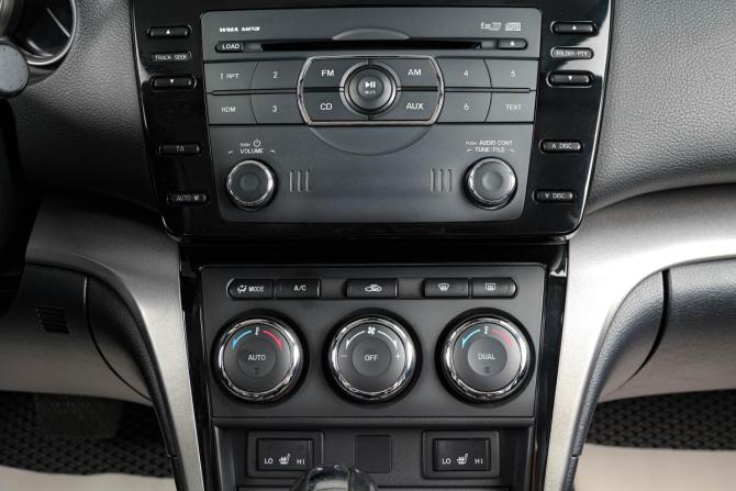 Mazda 6 II (GH) Рестайлинг с пробегом 2011 года, цена 1 249 000 рублей, 245000 км, седан, Автокод Объявления