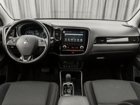 Mitsubishi Outlander III Рестайлинг 3 с пробегом 2021 года, цена 2 590 000 рублей, 87372 км, внедорожник, Автокод Объявления