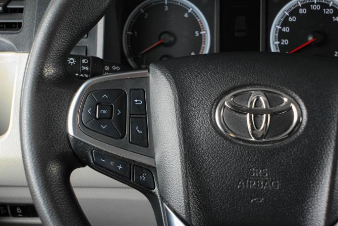 Toyota HiAce H300 с пробегом 2021 года, цена 5 149 000 рублей, 151000 км, минивэн, Автокод Объявления