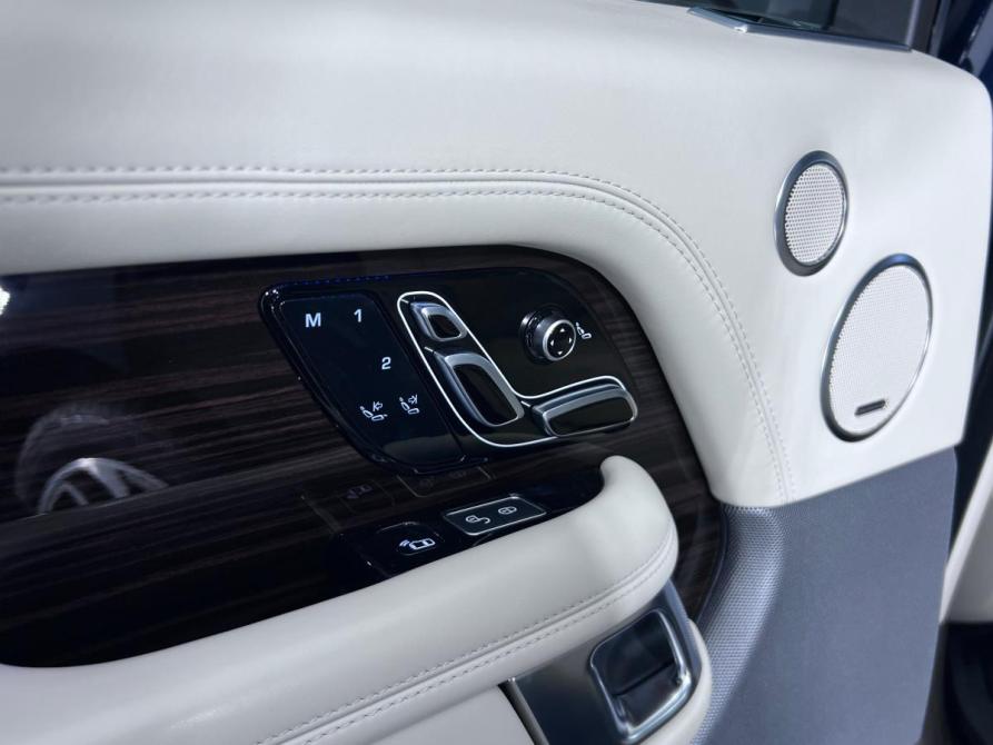 Land Rover Range Rover IV Рестайлинг Ростов-на-Дону  - изображение 27
