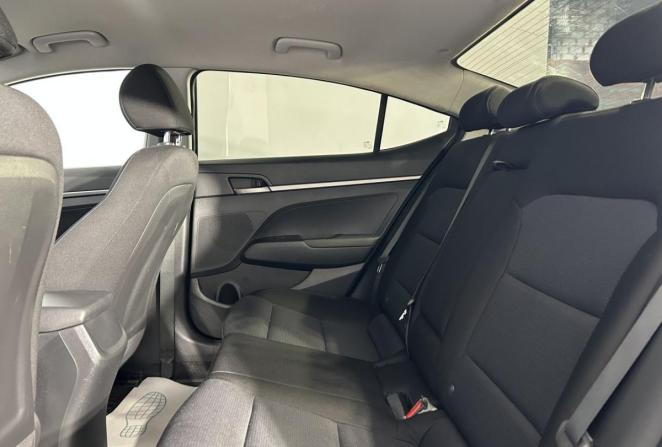 Hyundai Elantra VI (AD) с пробегом 2017 года, цена 1 050 000 рублей, 165724 км, седан, Автокод Объявления