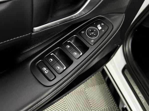 Hyundai Sonata VIII (DN8) с пробегом 2021 года, цена 2 500 000 рублей, 89431 км, седан, Автокод Объявления