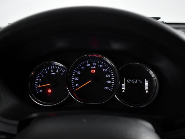 Renault Logan II Рестайлинг с пробегом 2020 года, цена 899 000 рублей, 124634 км, седан, Автокод Объявления