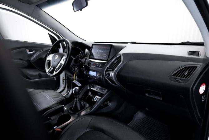 Hyundai ix35 I Рестайлинг с пробегом 2014 года, цена 999 000 рублей, 299471 км, внедорожник, Автокод Объявления