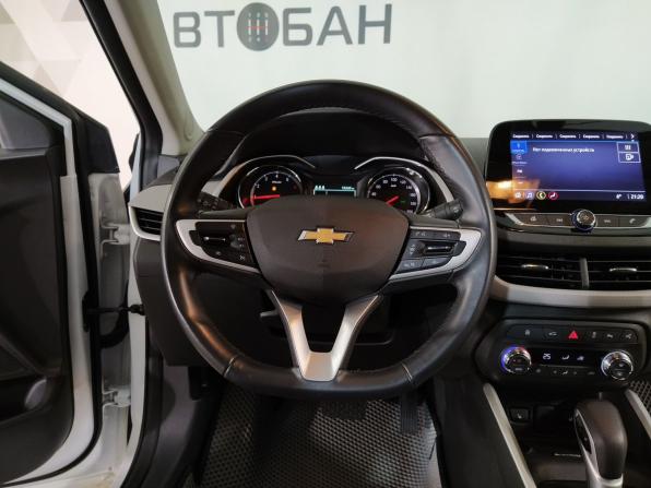 Chevrolet Onix II с пробегом 2022 года, цена 1 467 000 рублей, 13700 км, седан, Автокод Объявления