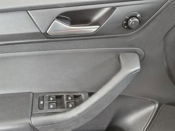 Volkswagen Polo VI с пробегом 2022 года, цена 1 430 000 рублей, 73616 км, лифтбек, Автокод Объявления