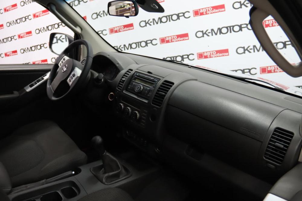 Nissan Navara (Frontier) III (D40) Сургут  - изображение 9