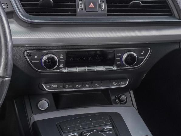 Audi Q5 II (FY) с пробегом 2018 года, цена 3 045 000 рублей, 179812 км, внедорожник, Автокод Объявления