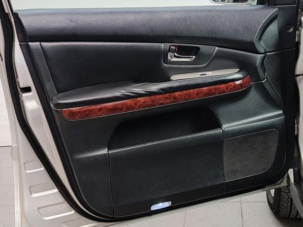Toyota Harrier II (XU30) с пробегом 2003 года, цена 950 000 рублей, 265448 км, внедорожник, Автокод Объявления