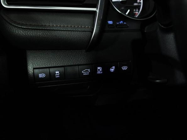 Toyota Camry VIII (XV70) с пробегом 2020 года, цена 2 899 700 рублей, 115074 км, седан, Автокод Объявления