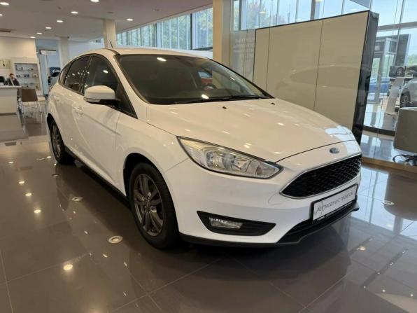 Ford Focus III Рестайлинг с пробегом 2017 года, цена 1 090 000 рублей, 145356 км, хэтчбек, Автокод Объявления