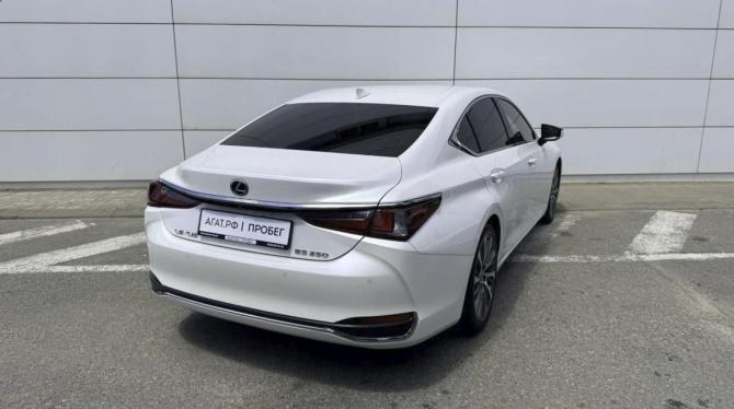 Lexus ES VII с пробегом 2020 года, цена 3 570 000 рублей, 150528 км, седан, Автокод Объявления