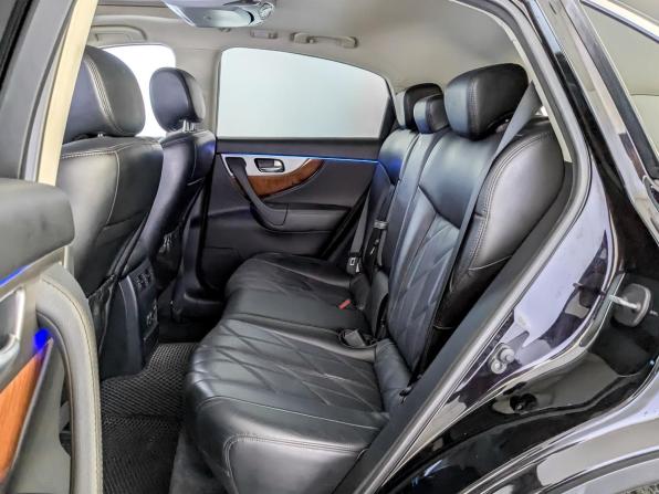 Infiniti QX70 с пробегом 2014 года, цена 2 390 000 рублей, 100310 км, внедорожник, Автокод Объявления
