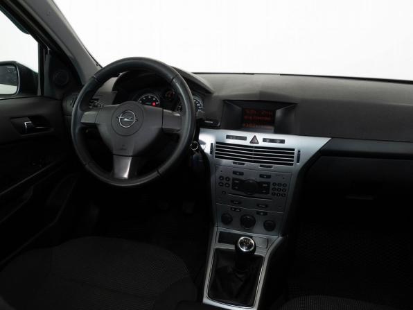 Opel Astra H Рестайлинг с пробегом 2014 года, цена 550 000 рублей, 204000 км, хэтчбек, Автокод Объявления