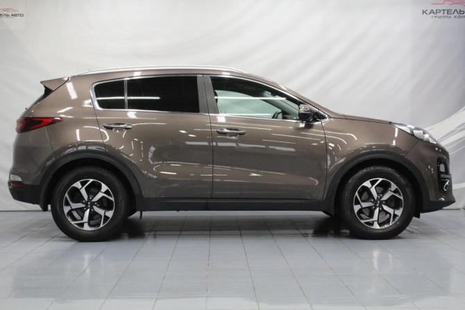 Kia Sportage IV Рестайлинг с пробегом 2018 года, цена 1 879 000 рублей, 152000 км, внедорожник, Автокод Объявления