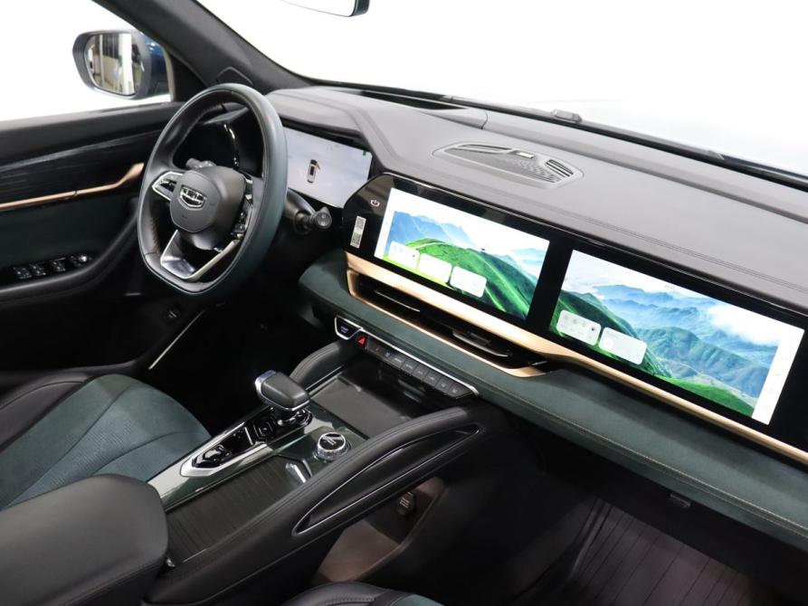 Geely Monjaro I Москва  - изображение 10