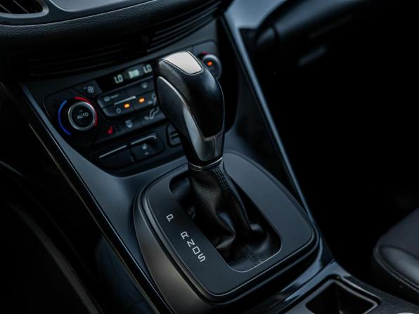 Ford Kuga II Рестайлинг с пробегом 2017 года, цена 1 518 000 рублей, 124360 км, внедорожник, Автокод Объявления